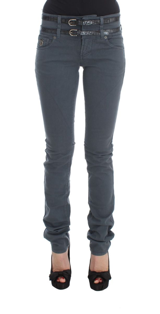Hoch taillierte Slim-Fit-Jeans mit Doppelgürtel