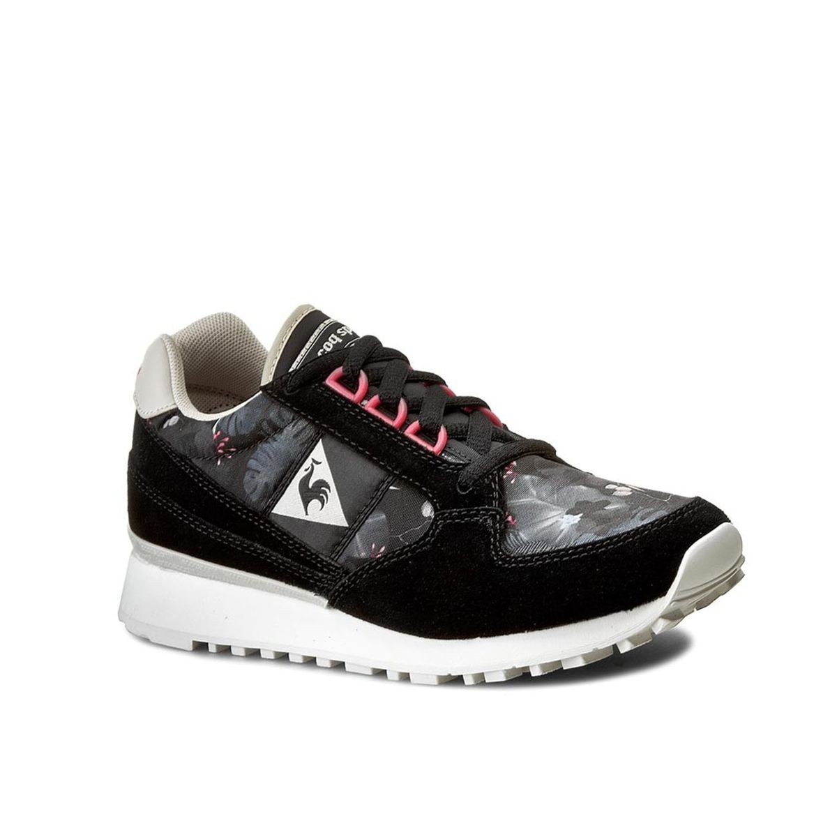 Sneaker mit winterlichem Blumenmuster