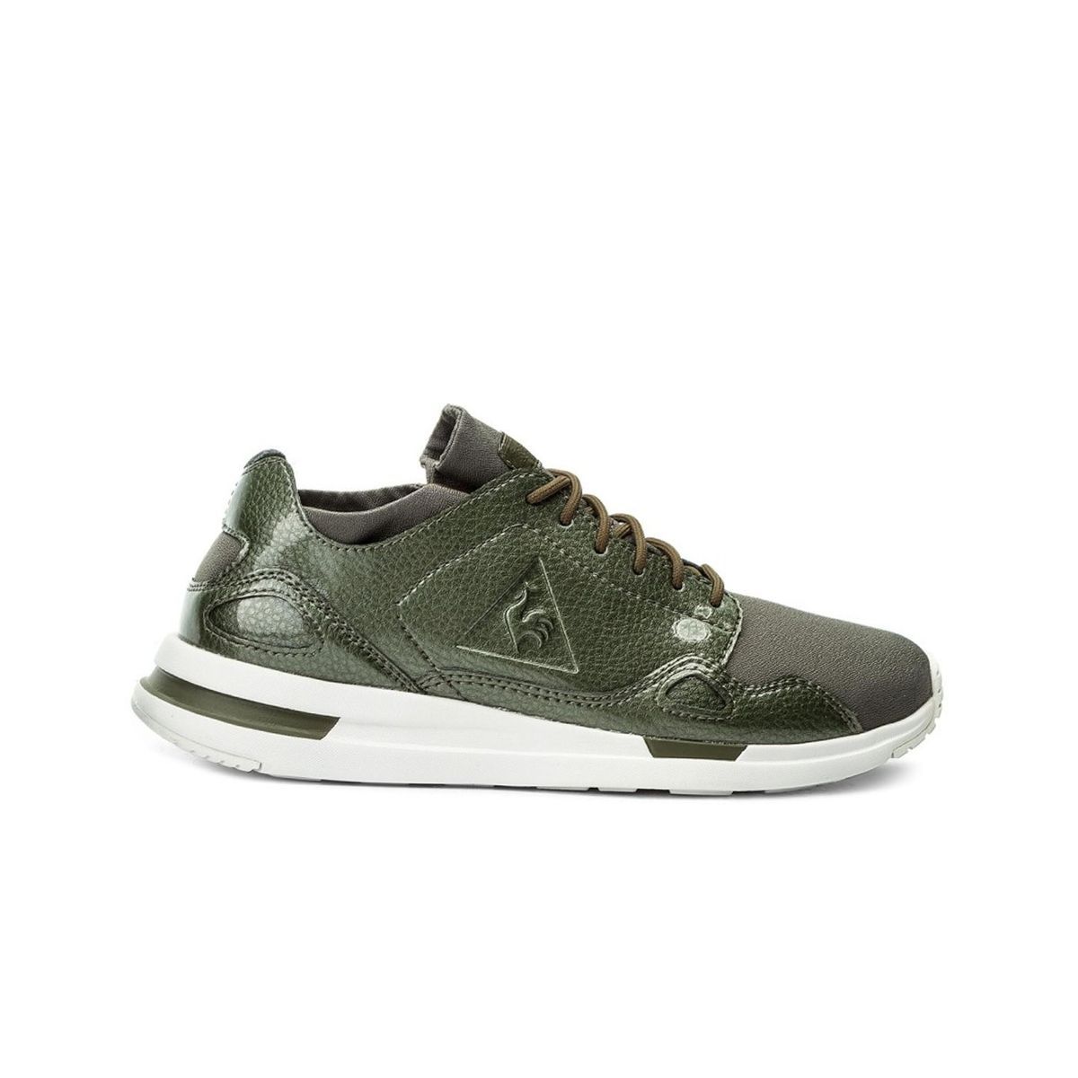 Sneaker aus Leder und Mesh