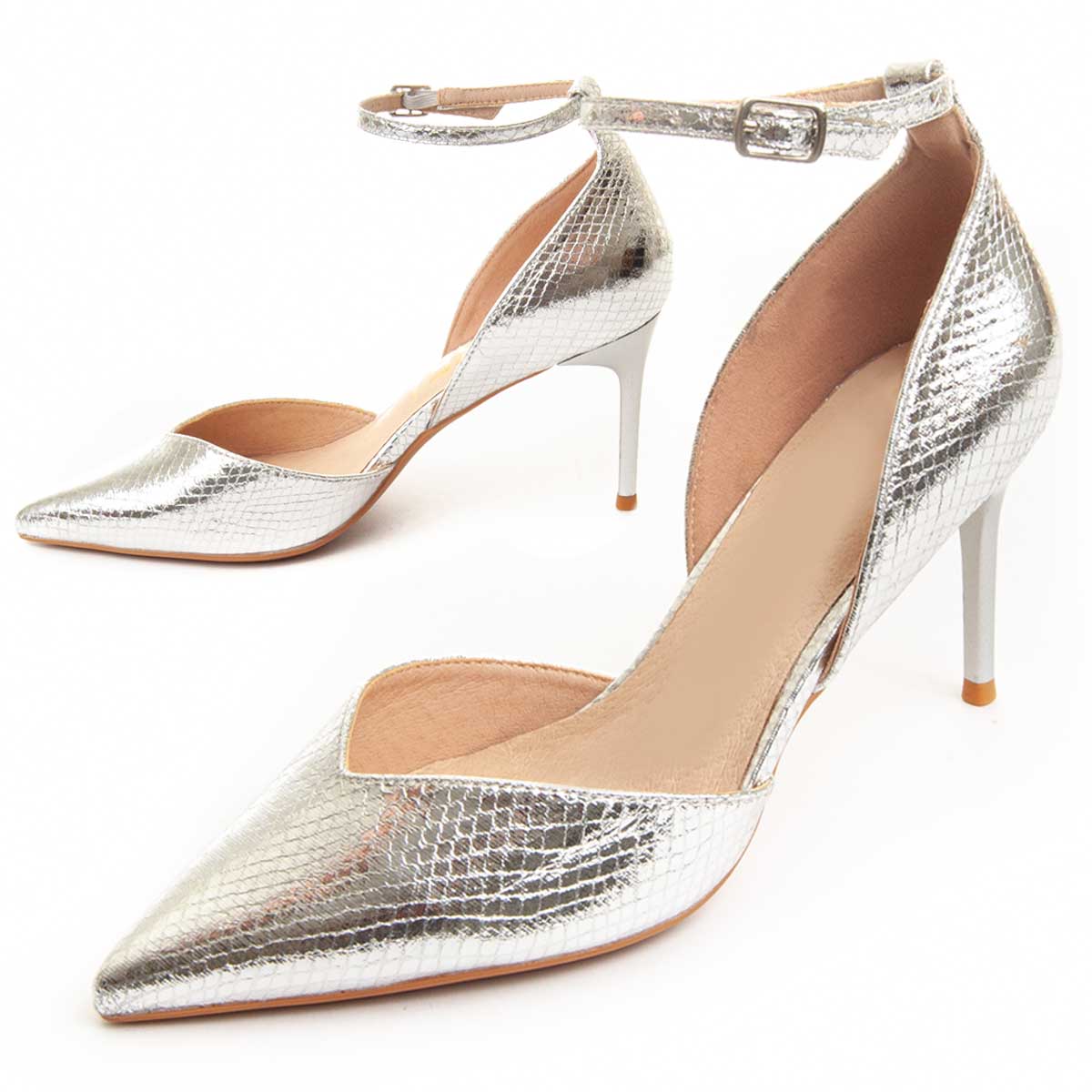 D'Orsay-Pumps mit Schlangenprägung und Knöchelriemen