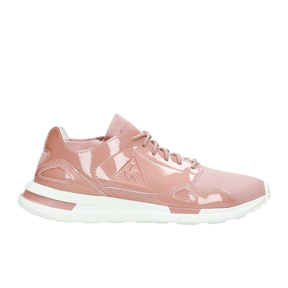 Laufschuh mit Lack-Oberfläche