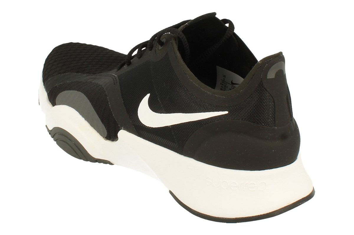 Atmungsaktiver aktiver Trainer