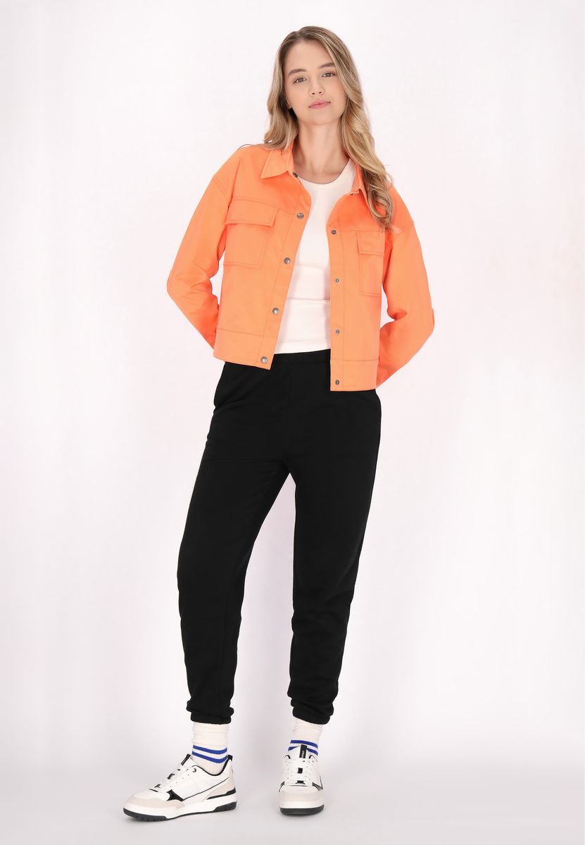 Kastige Kurzjacke mit Taschen