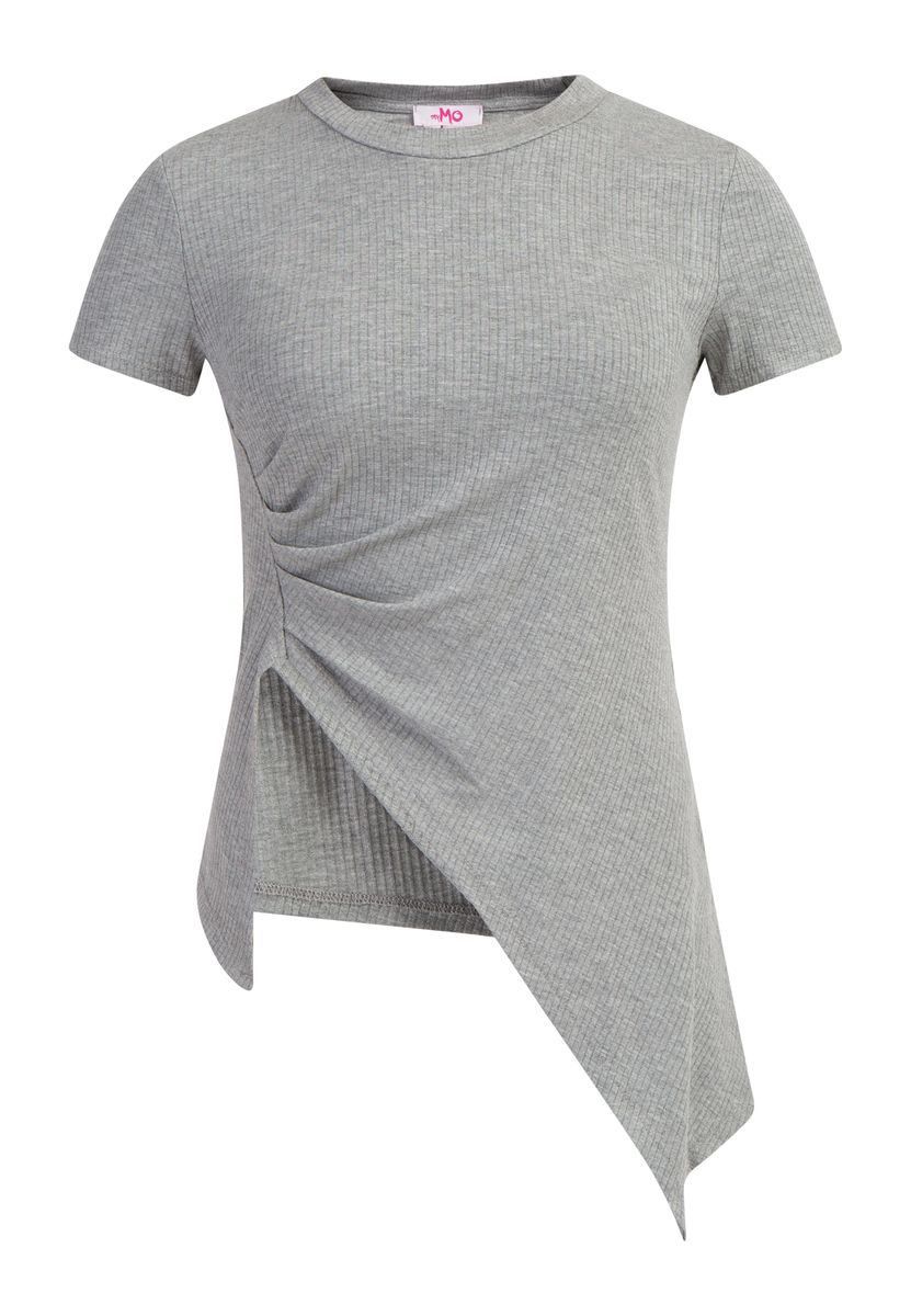Asymmetrisches Rippstrick-Shirt mit Raffung