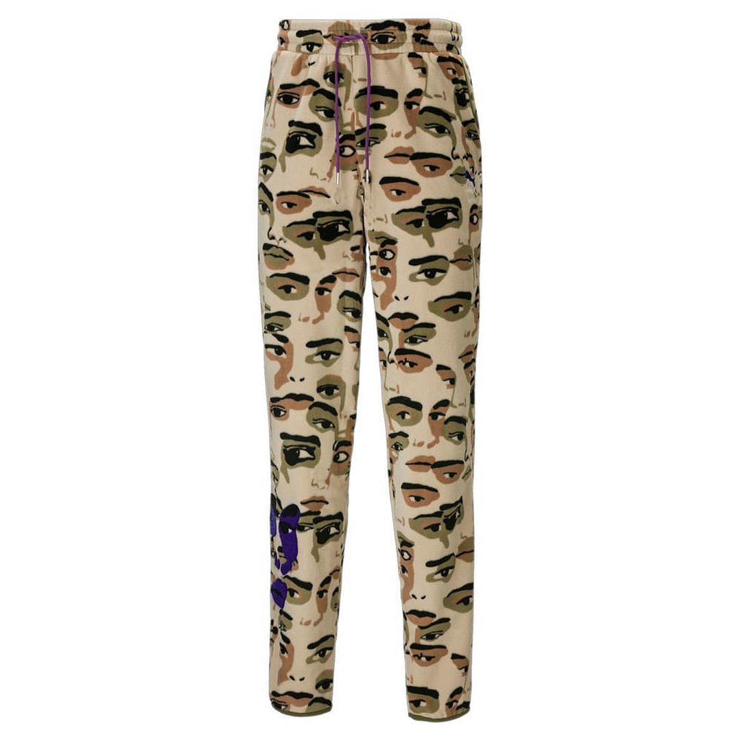 Fleece-Jogginghose mit Gesichtern-Print