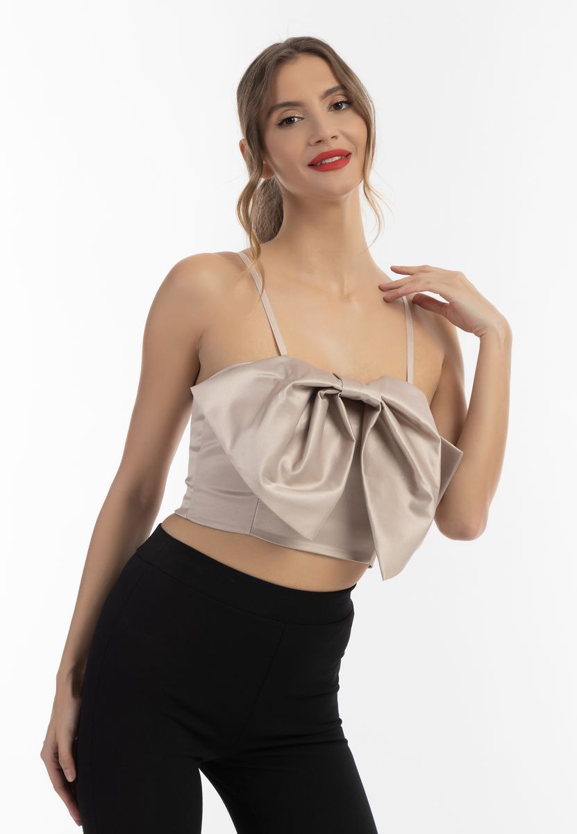 Cropped Satin-Top mit XL-Schleife