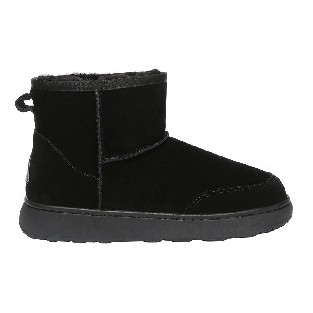 Outdoor-Stiefel mit Lammfellfutter