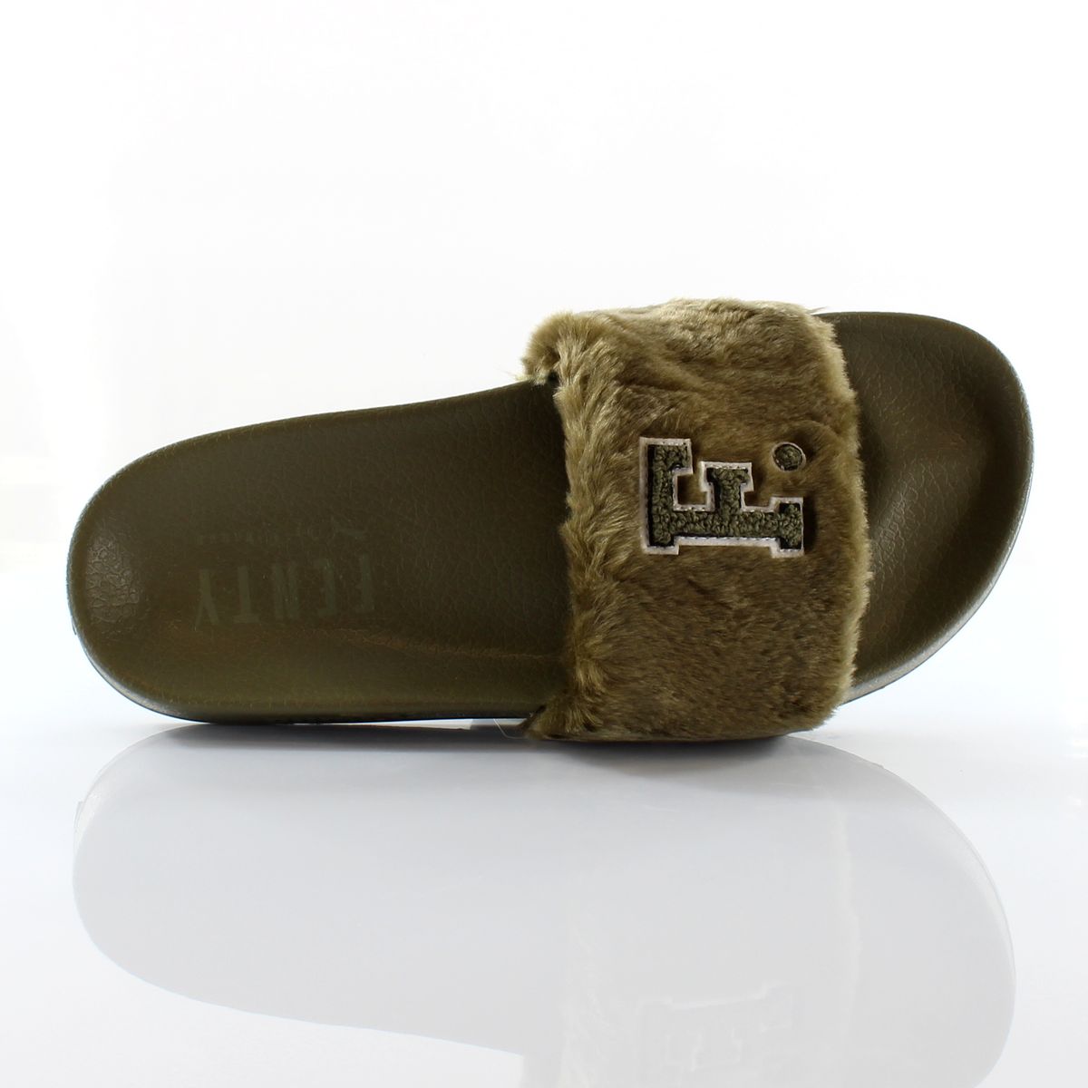 Fell-Logo Slipper