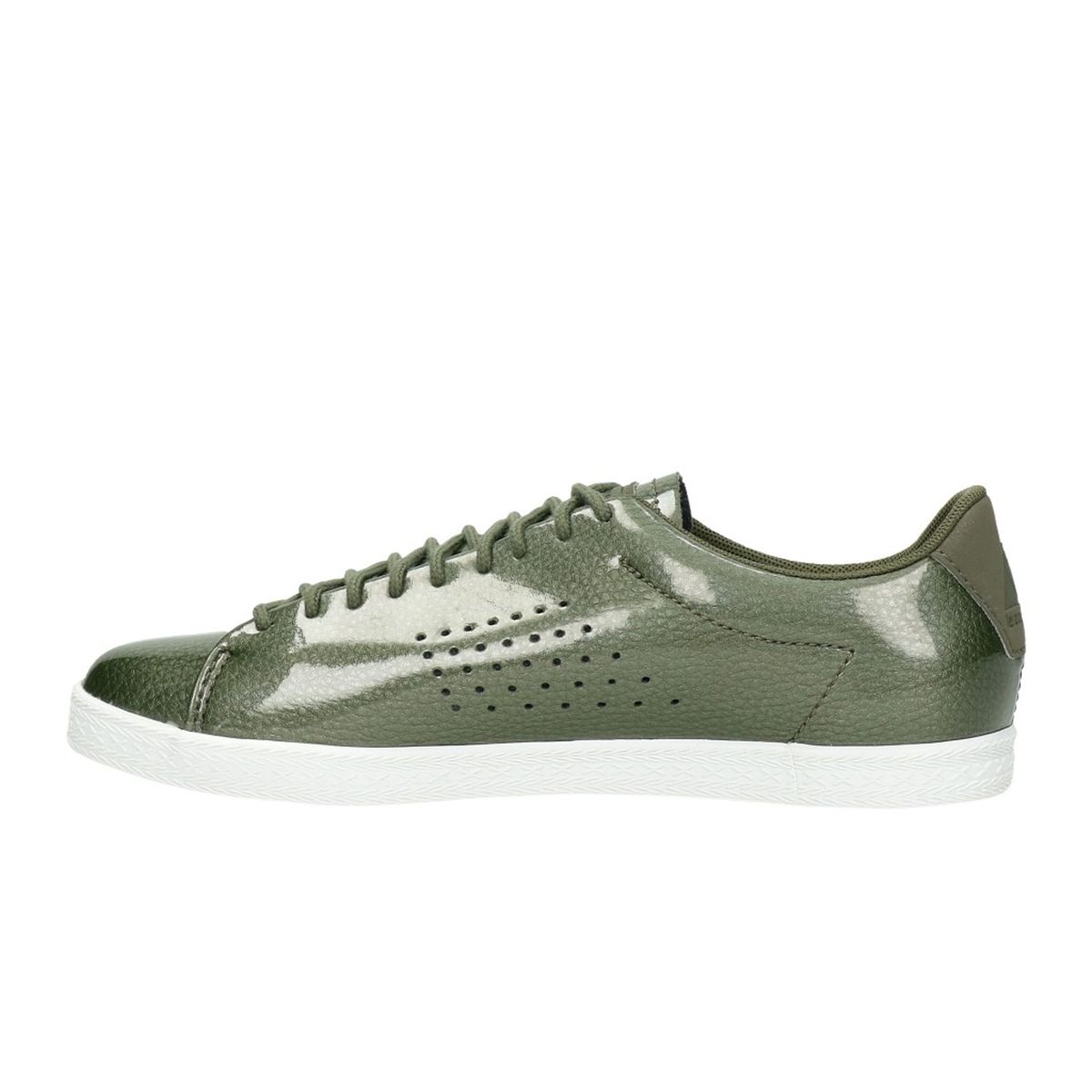 Glänzende strukturierte Low-Top-Trainer
