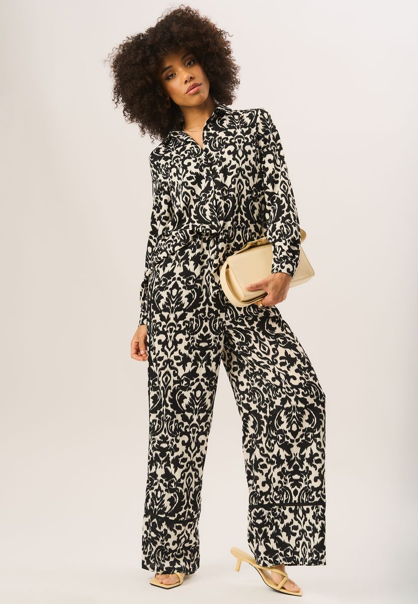 Weite Hose mit Ikat-Muster