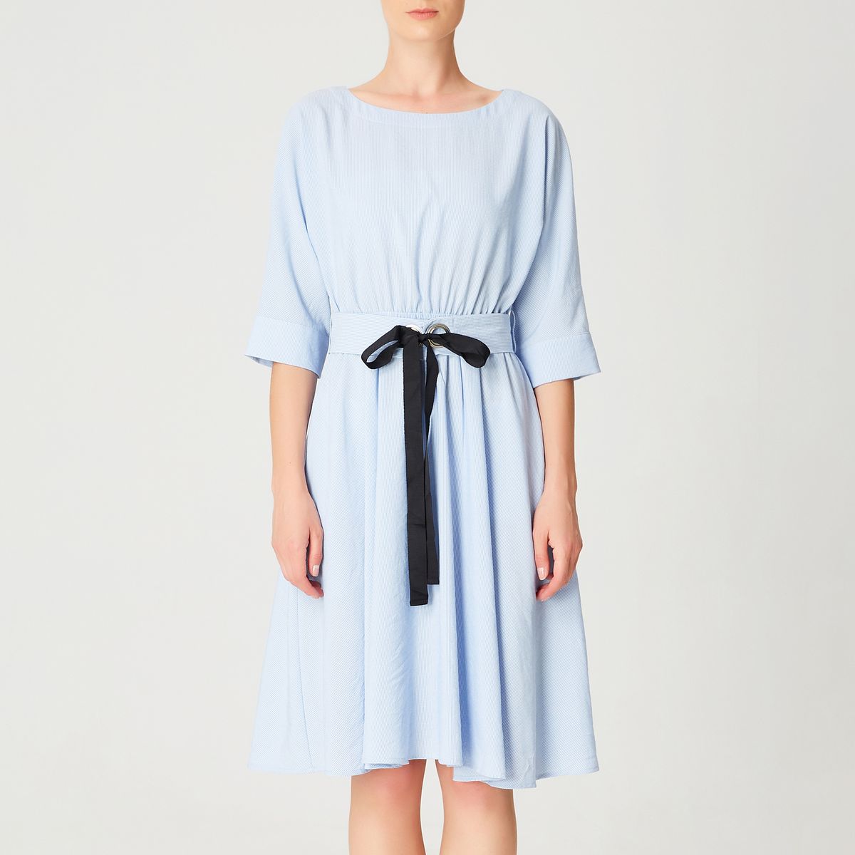 Minimalistisches A-Linien-Midikleid