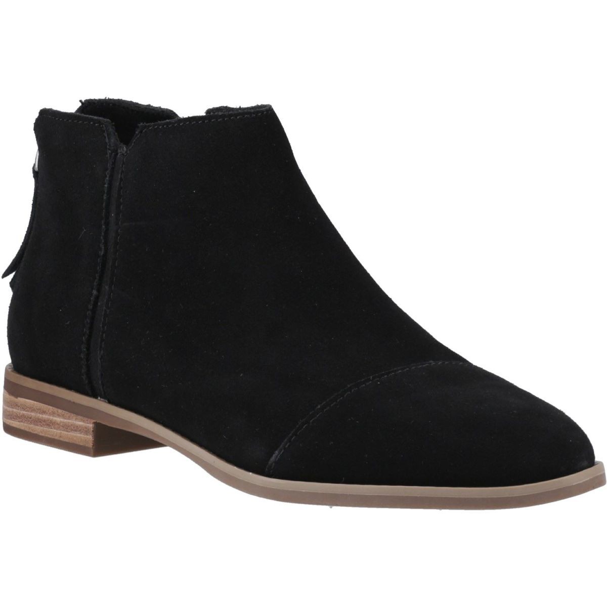 Minimalistische Stiefeletten aus Wildleder