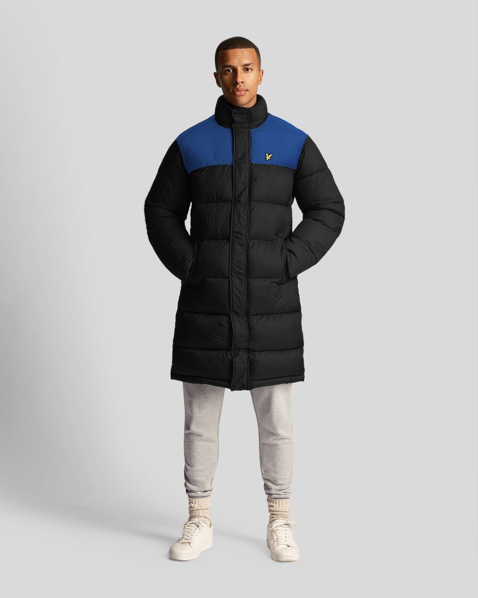 Lange wattierte Pufferjacke mit Kontrasteinsatz