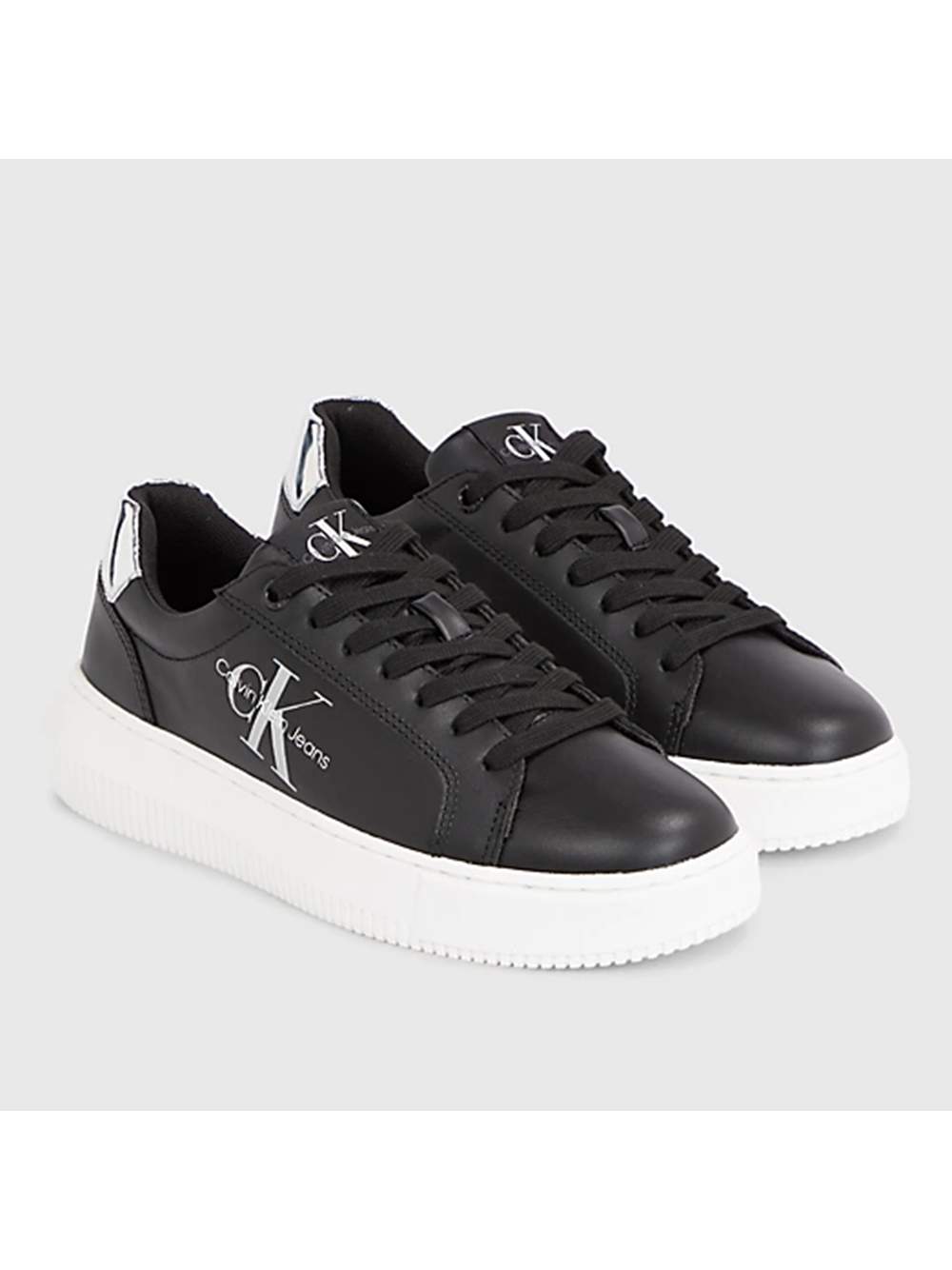 Klassische Leder-Plateau-Sneaker