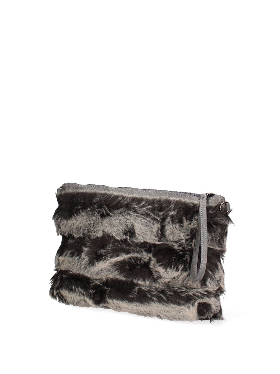 Gestreifte Clutch aus Kunstpelz