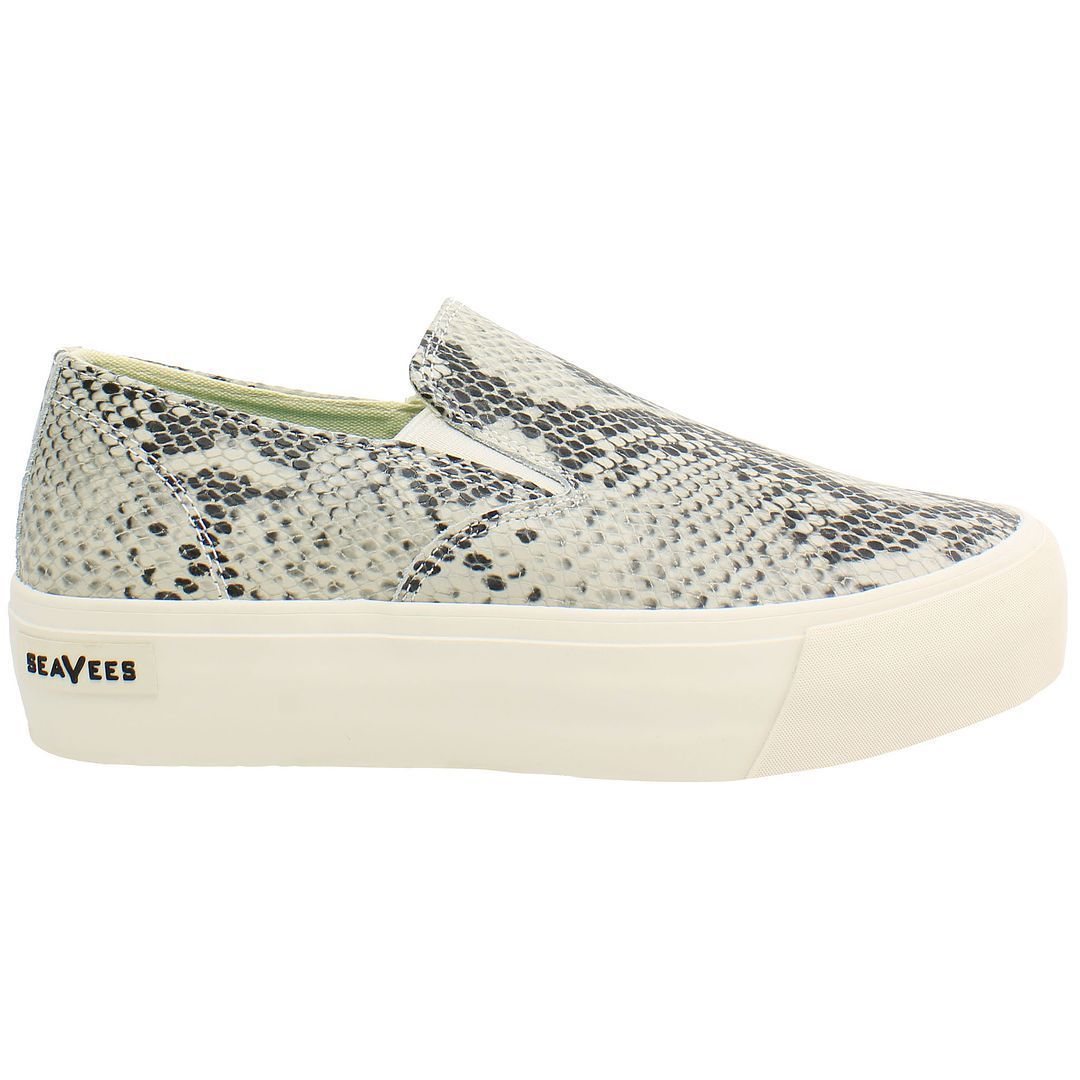 Slip-On-Sneaker mit Schlangenmuster und Plateau