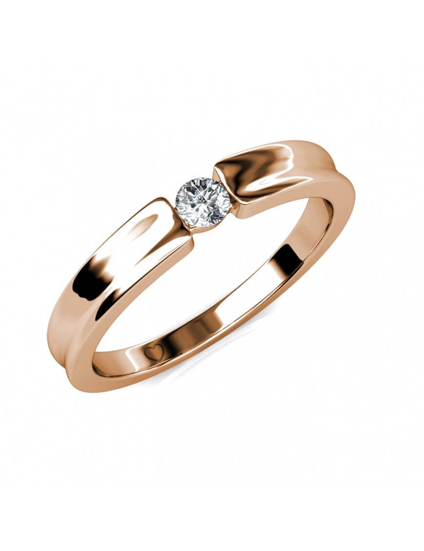 Minimalistischer Roségold-Ring mit Kristall
