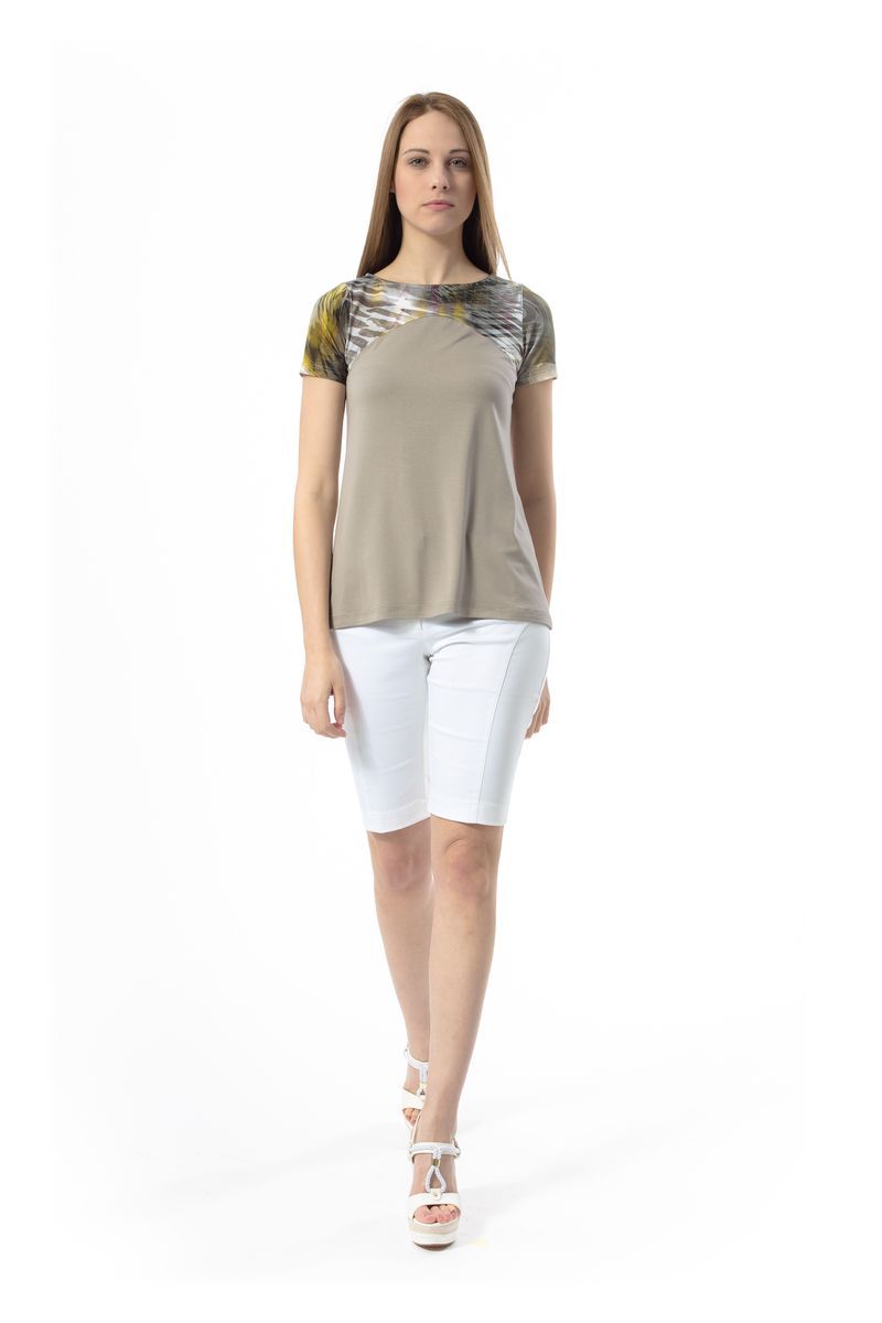 Kurzarmshirt mit Einsätzen in Tieroptik