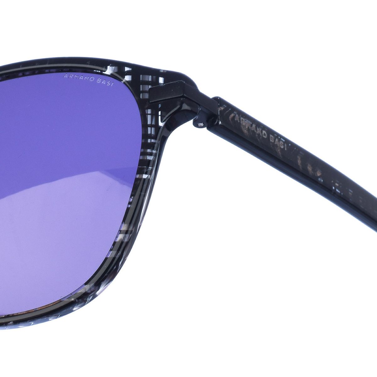 Gemusterte Sonnenbrille in ovaler Form