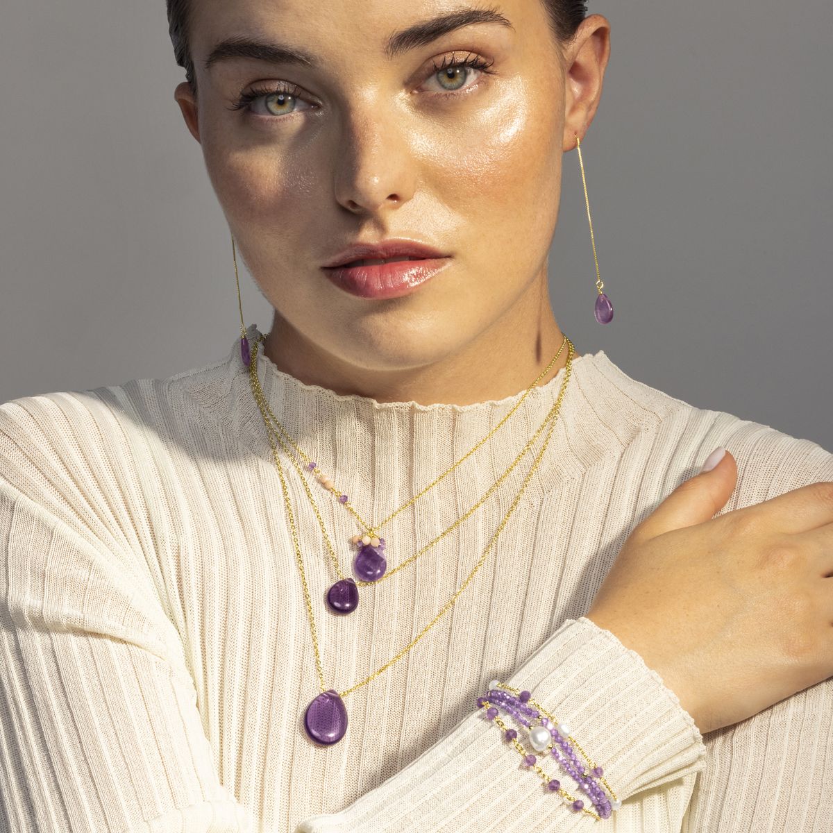 Vergoldete Halskette mit Amethyst-Anhänger