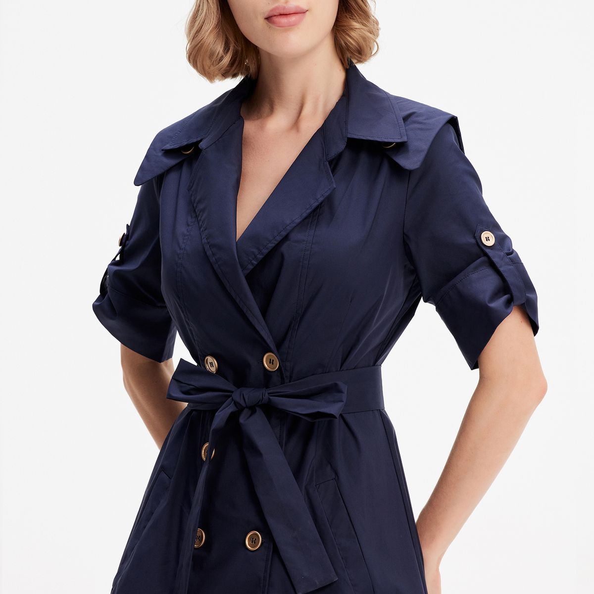 Elegantes Trenchkleid mit Gürtel