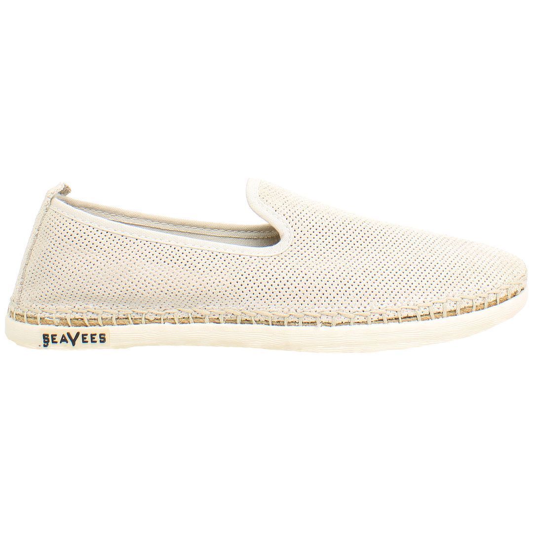 Perforierte Wildleder-Slipper für Freizeit