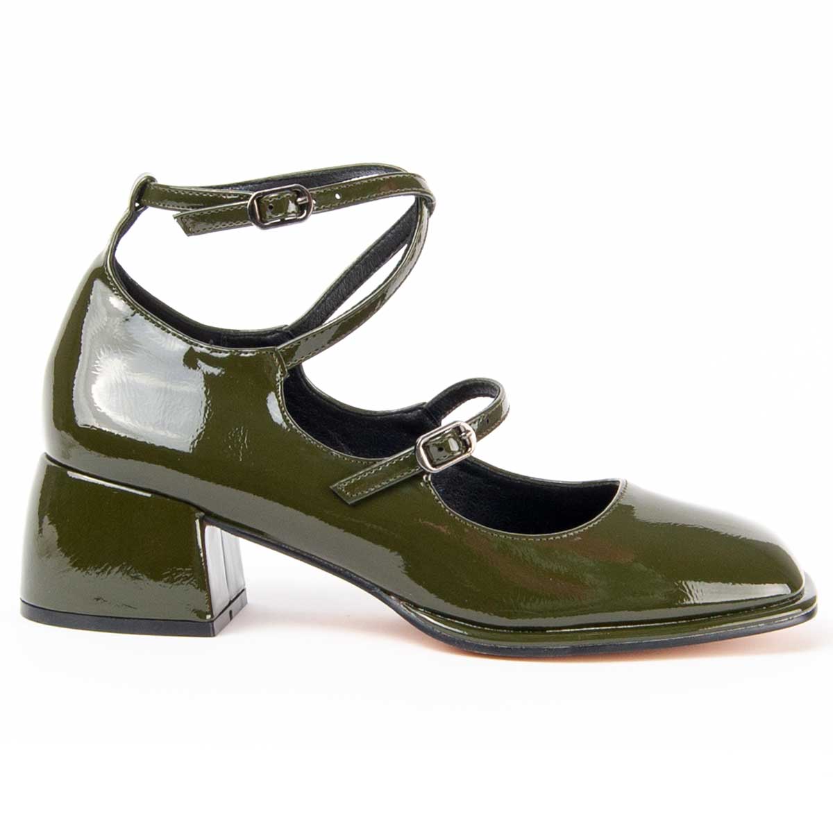 Mary-Janes aus Lackleder mit Mehrfachriemen