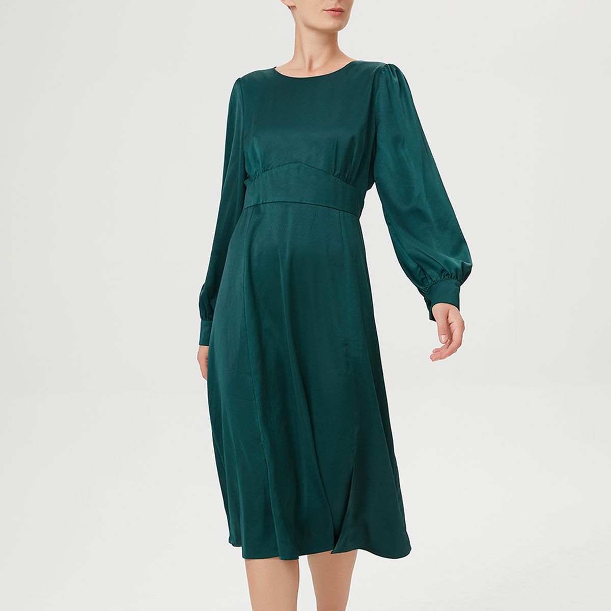 Fließendes ausgestelltes Midikleid