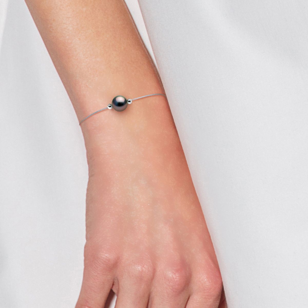 Minimalistisches Tahiti-Perlenarmband