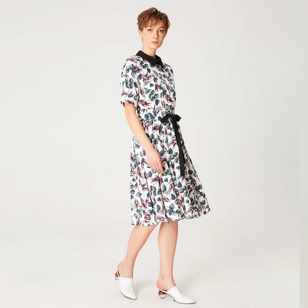 Midi-Skaterkleid mit floralem Print