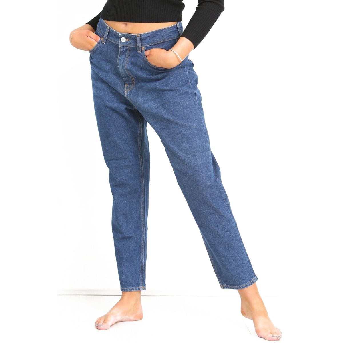 Hoch geschnittene Mom-Fit-Jeans