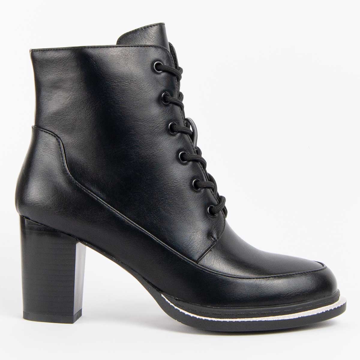 Schnürstiefelette mit Blockabsatz