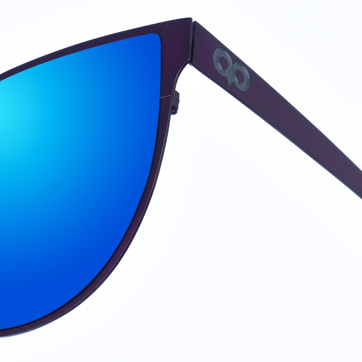Markante metallische Cat-Eye-Sonnenbrille