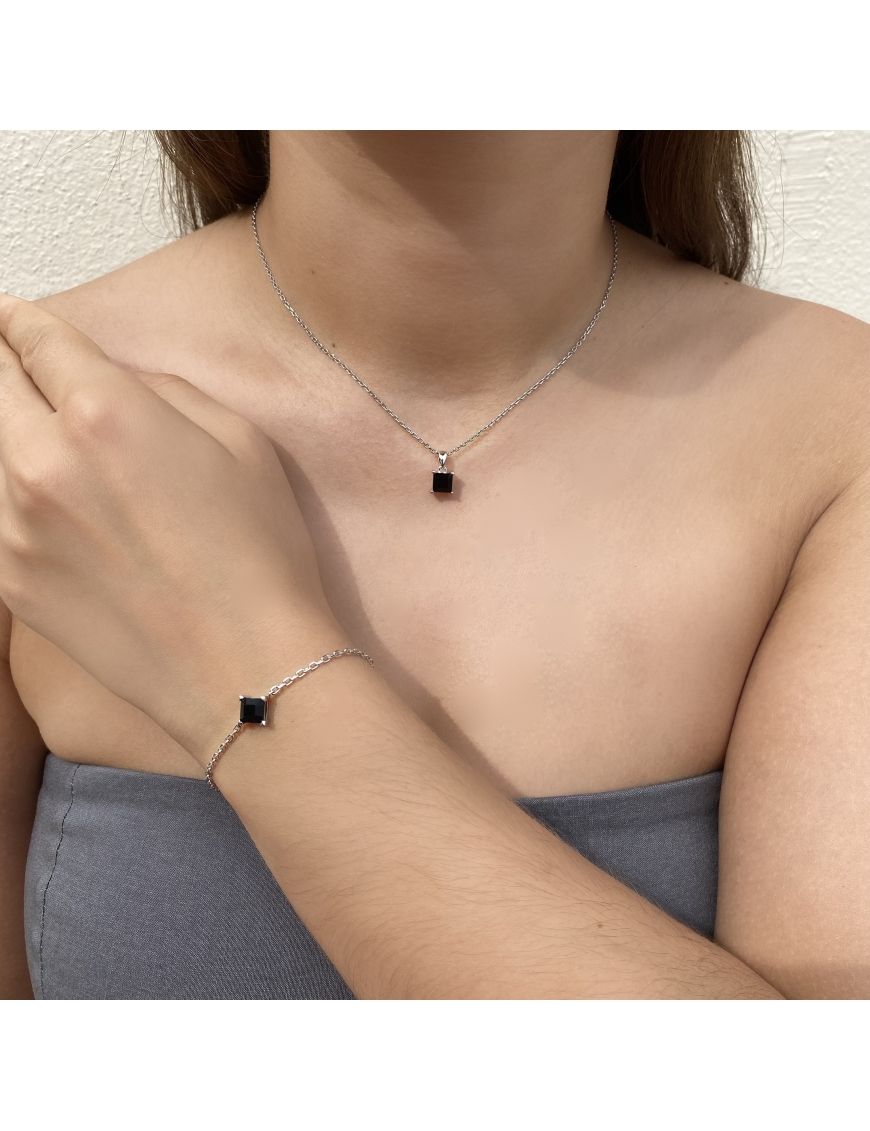 Schmuckset mit quadratischem Kristall-Anhänger
