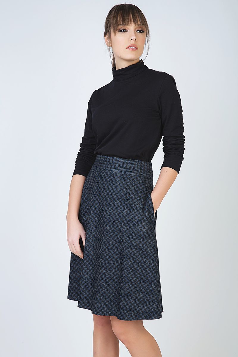 Körpernahes Rollkragenshirt aus Stretch