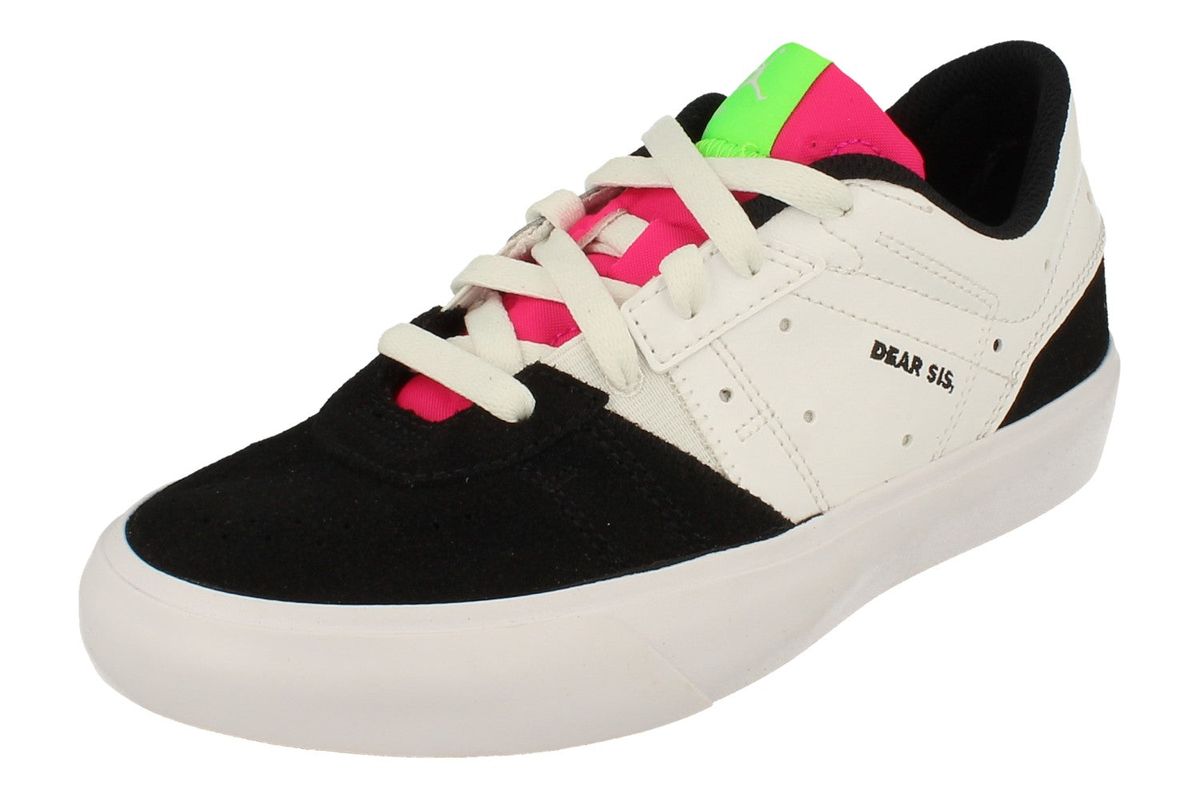 Niedriger Lifestyle-Sneaker