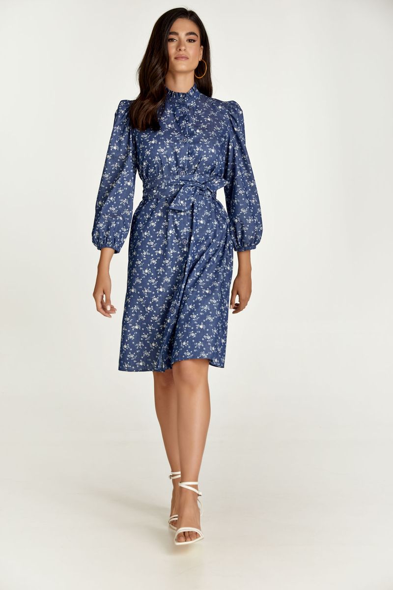 Blumiges Hemdblusenkleid im Denim-Look