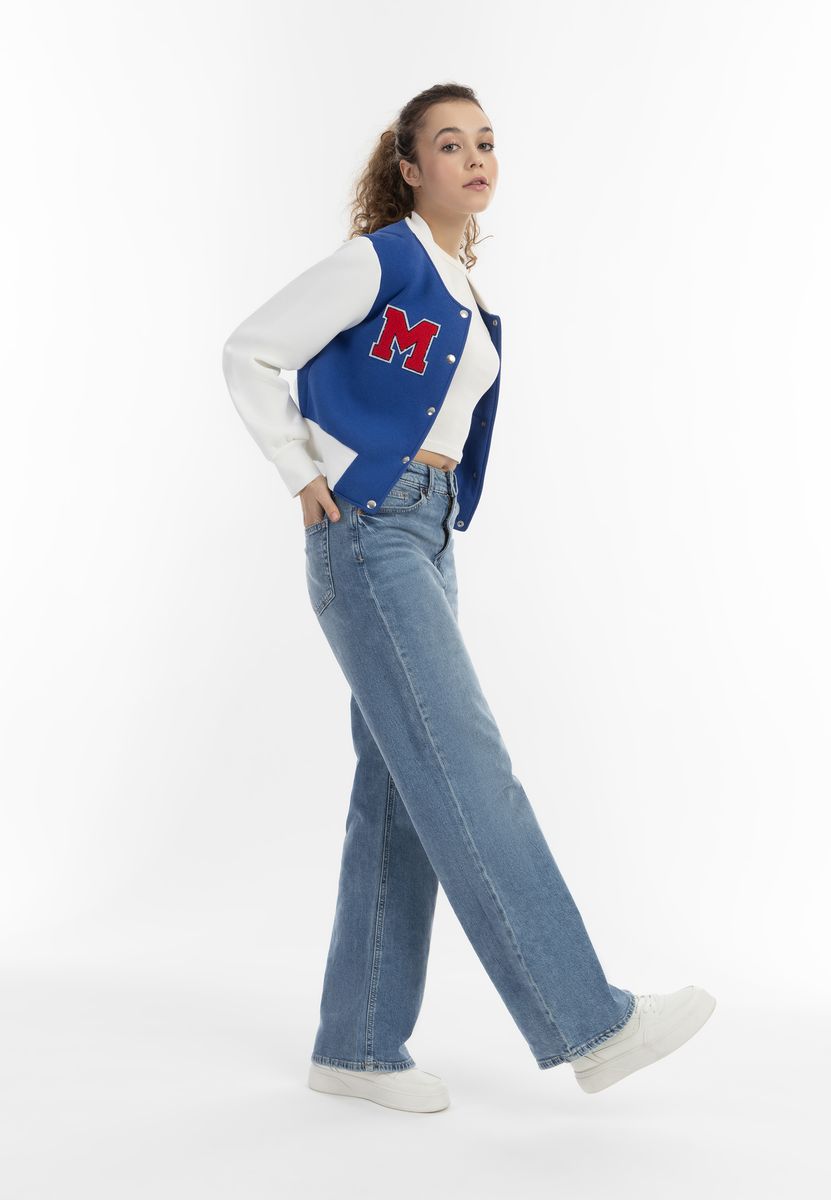 Kurze Collegejacke mit Patch