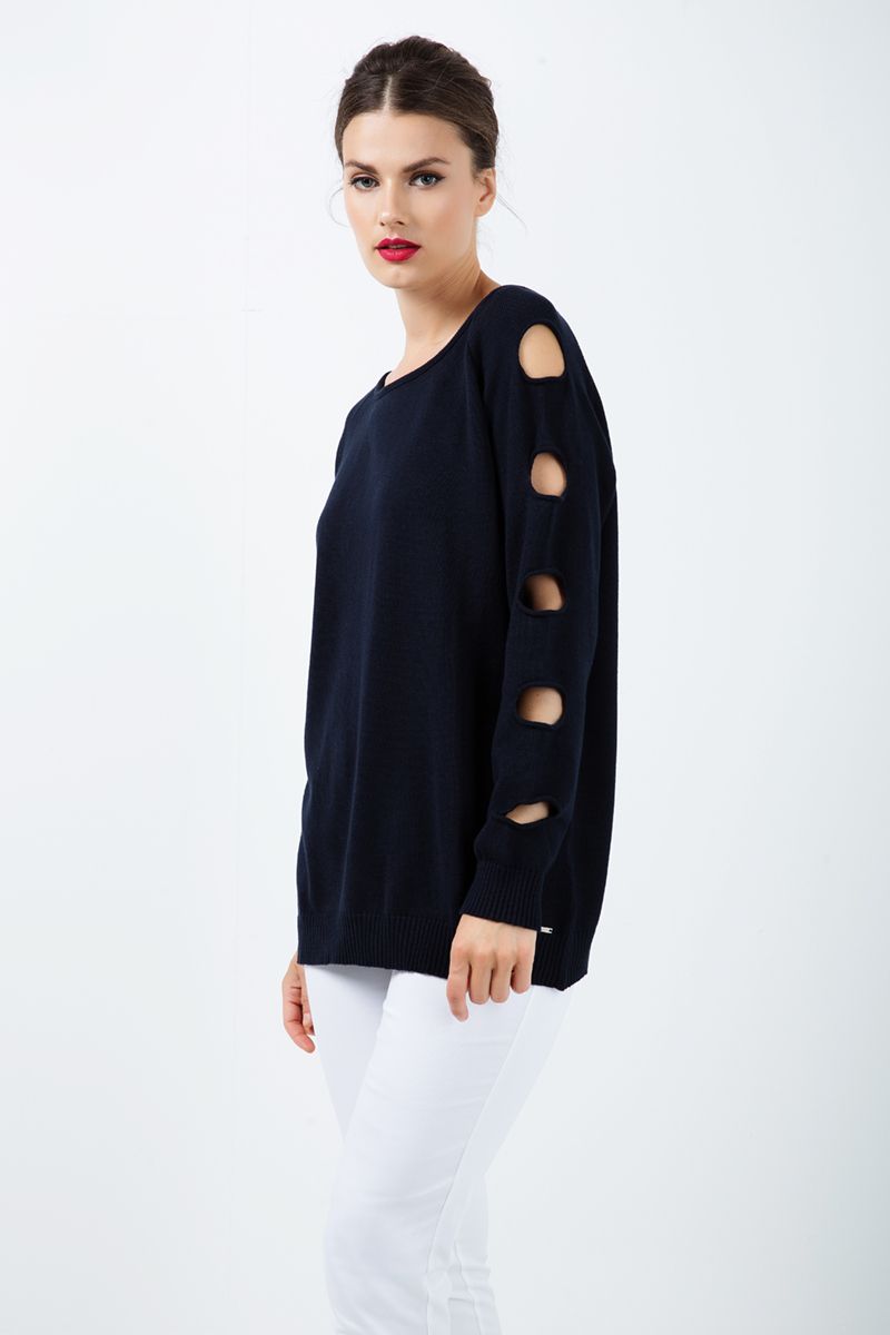 Lockerer Raglanpullover mit Cut-outs