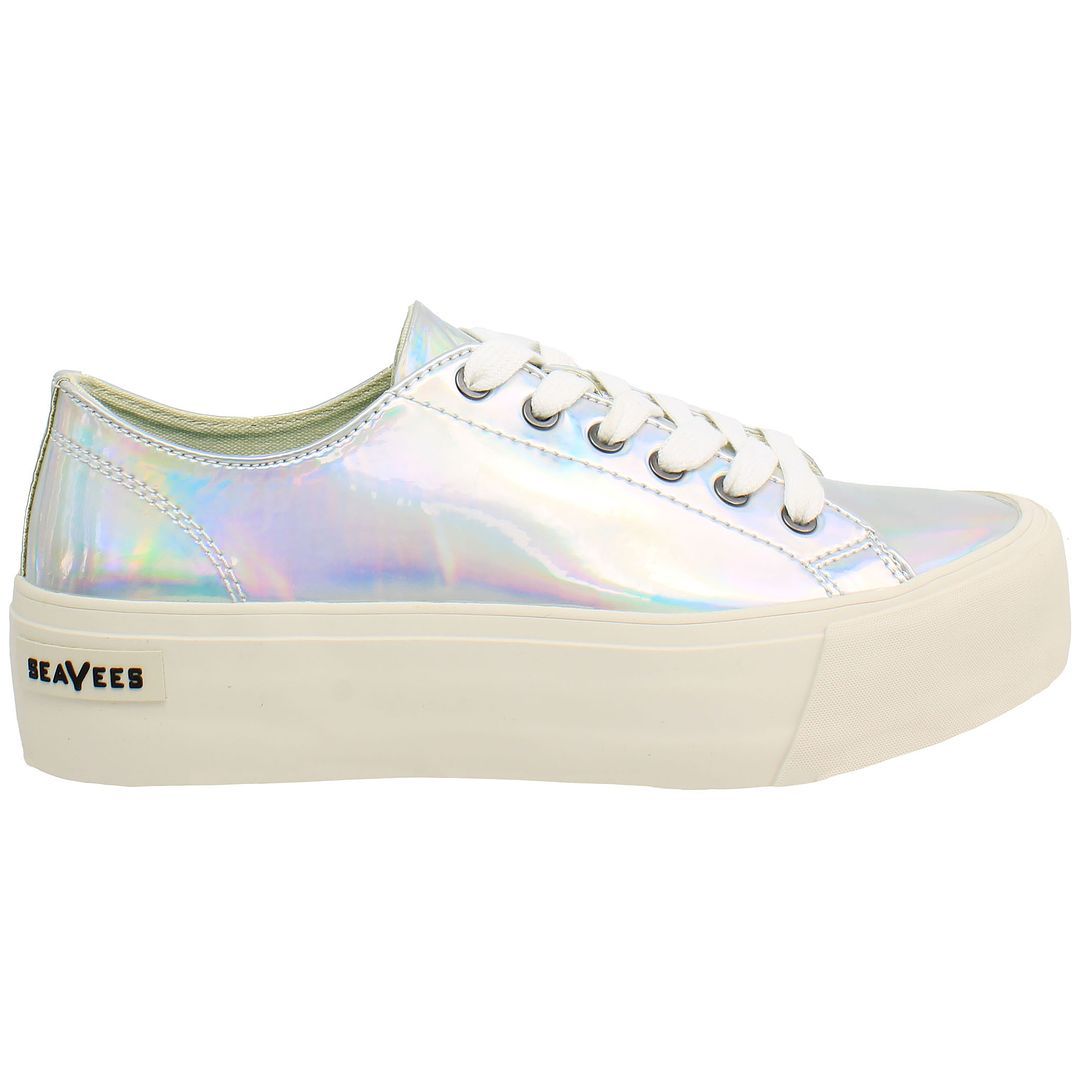 Holografische Plateau-Sneaker mit Glanzeffekt