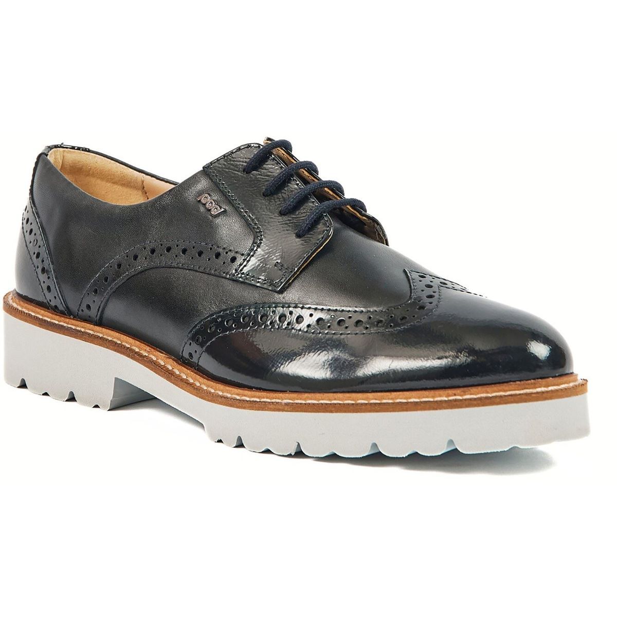 Lack-Brogues mit klobiger Sohle