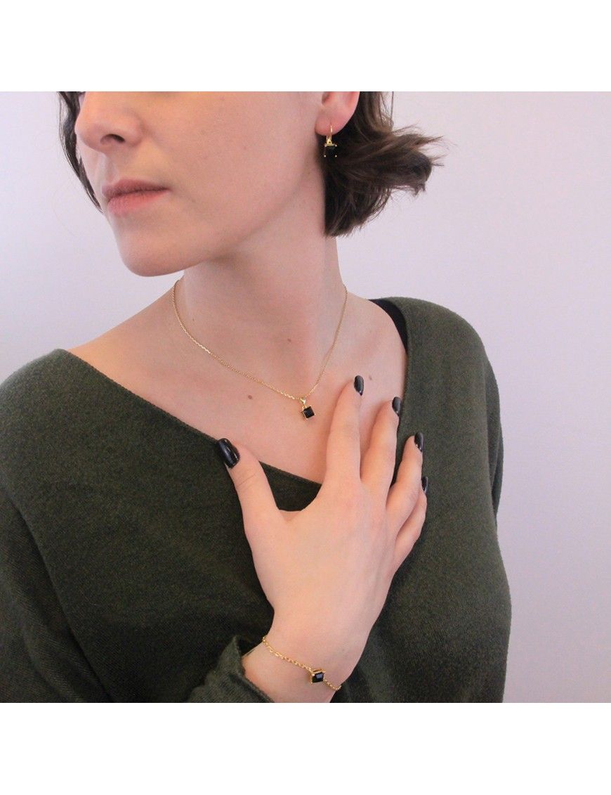 Elegantes Armband mit quadratischem Kristall
