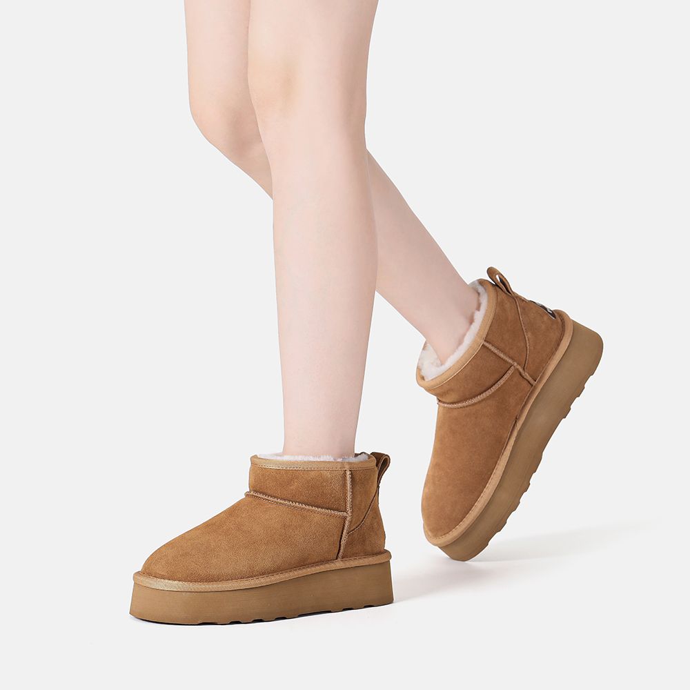 Ultra Mini Plateau-Stiefel aus Wildleder