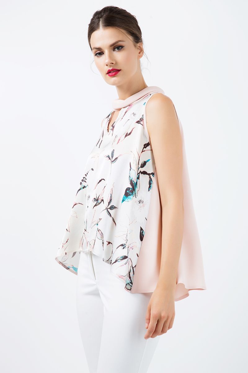 Ärmelloses Satin-Top mit Blumenmuster