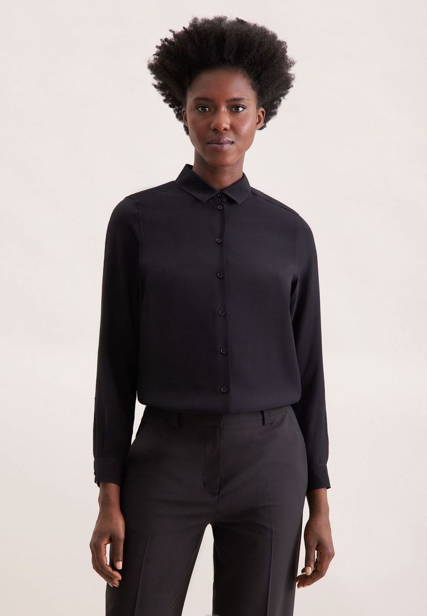 Klassische lockere Hemdbluse