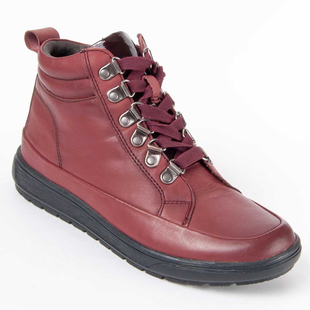 Lässige Leder-Schnürstiefeletten