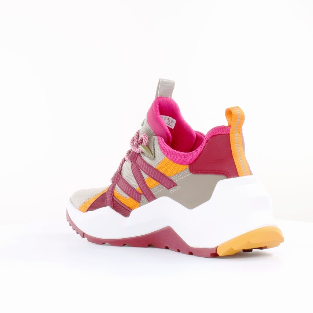 Robuste Mesh-Sneaker mit Plateausohle