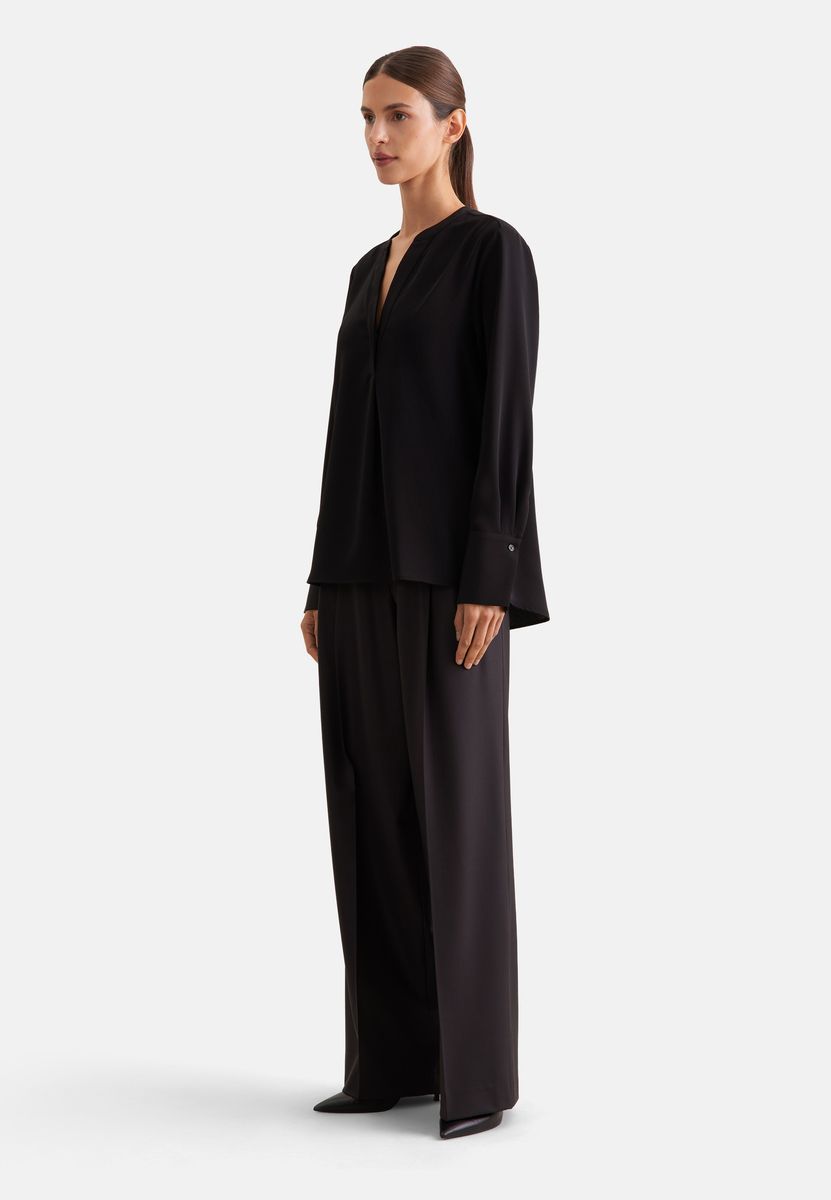 Elegante Krepp-Tunika mit V-Ausschnitt