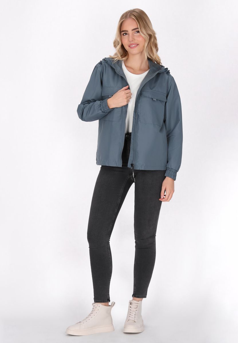 Leichter Utility-Anorak mit Kapuze