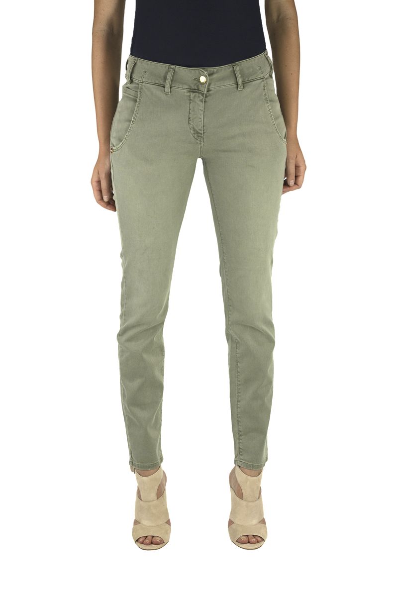 Minimalistische schmal zulaufende Baumwoll-Chinos